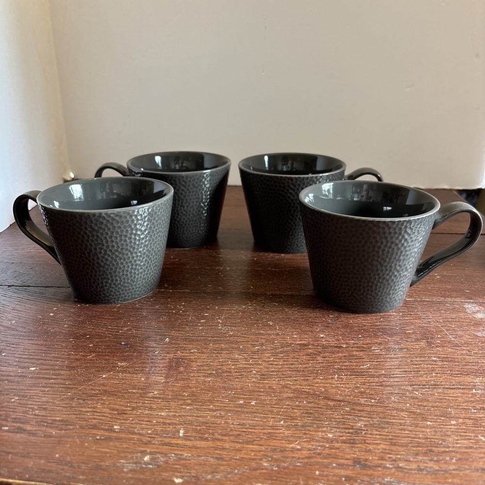 Mikasa Julian Grey Coffee‎ Mug Textured Hammered Charcoal Dark 12oz Glossy Set 4
